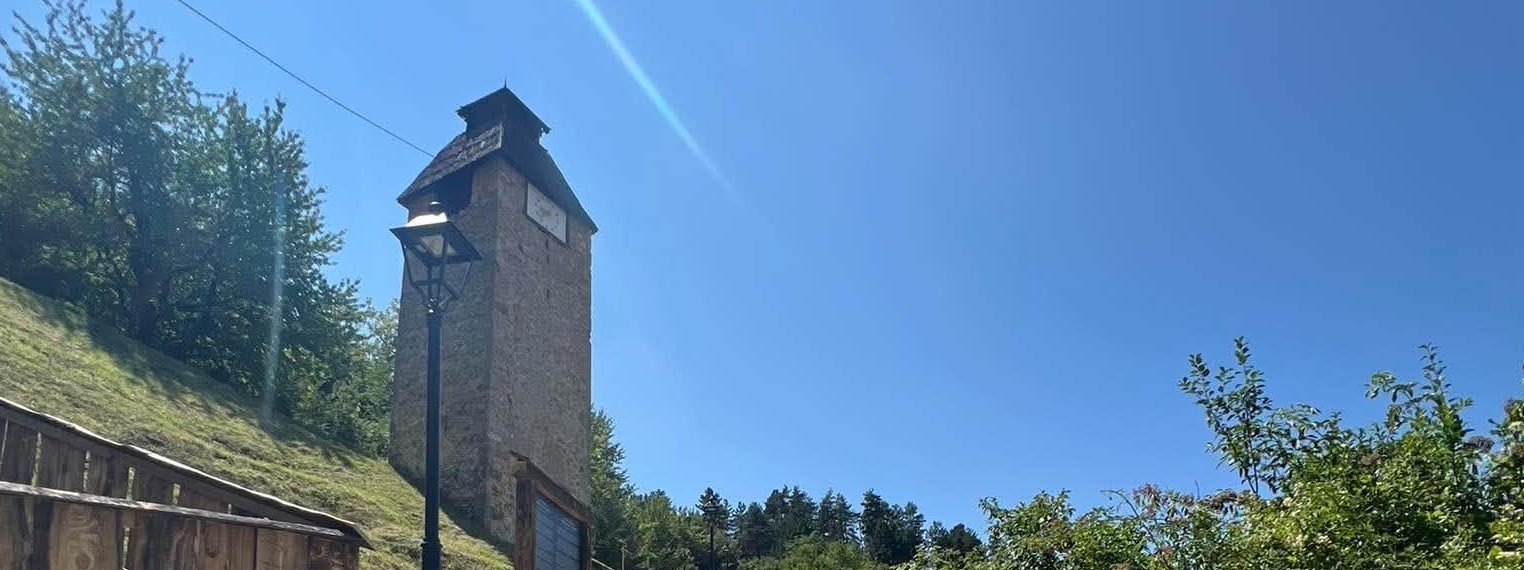 Ozeljenjavanje kompleksa Sahat kule 